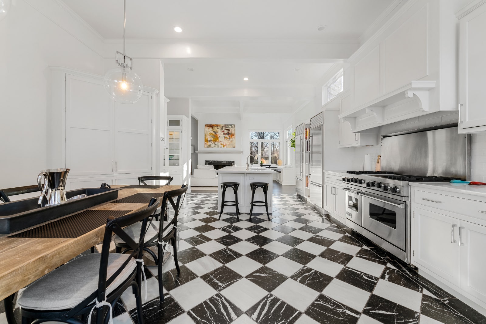 The blackandwhite marble floor of this clients Westchester County home had great potential Esmond Rubinov felt. To help...
